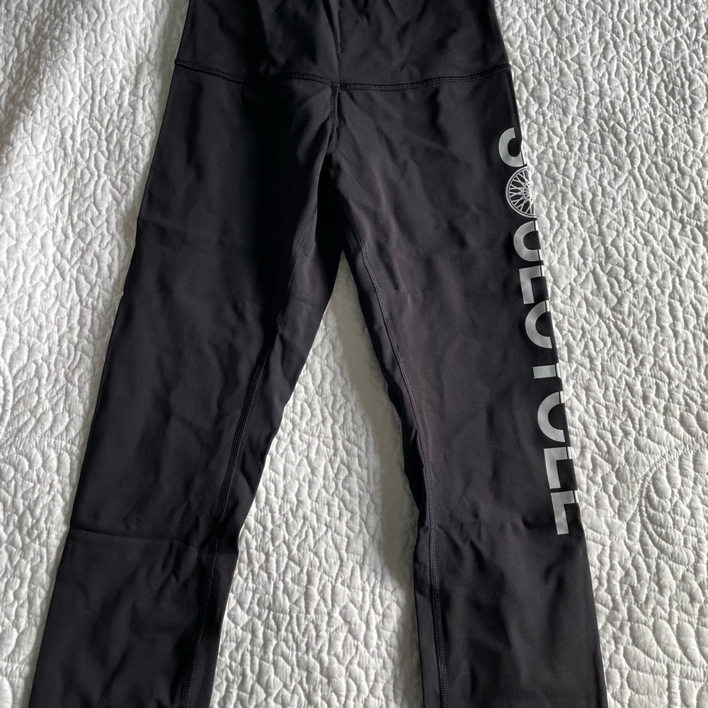 SoulCycle lululemon leggings